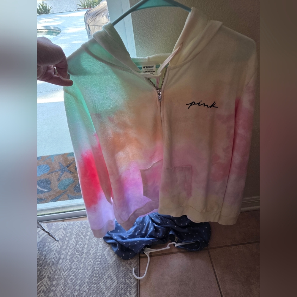 PINK Victoria's Secret Multicolor Tie-Dye Hoodie